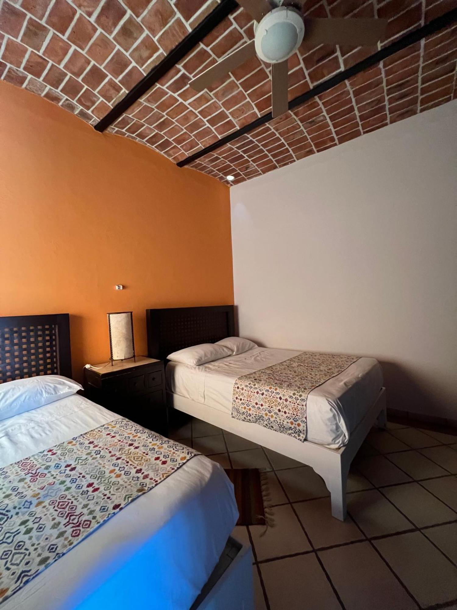 Mama Chuy Hotel & Villas San Juan Cosalá Eksteriør billede
